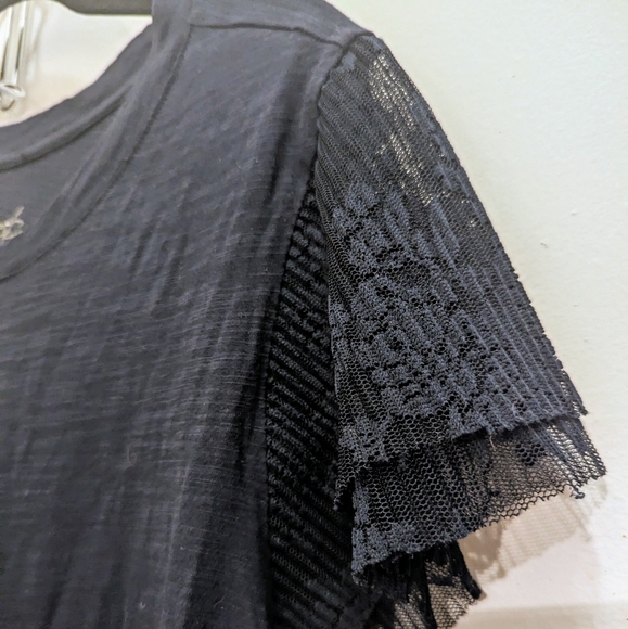 Navy blue top with lace detailing - Picture 4 of 6